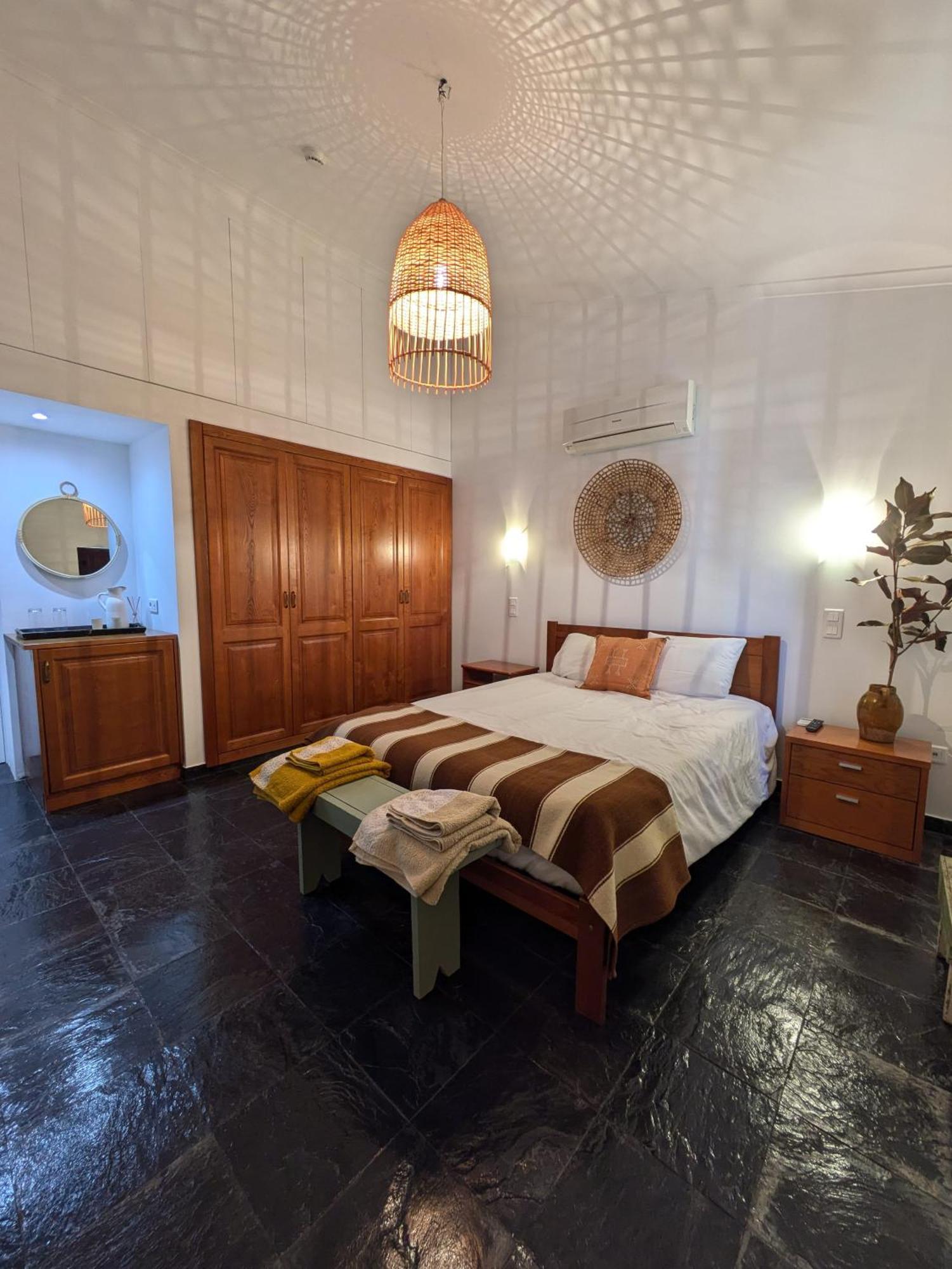 Monte Da Pechincha Bed & Breakfast เอสเตรมอซ ภายนอก รูปภาพ